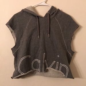 Calvin Klein Cropped Sweatshirt